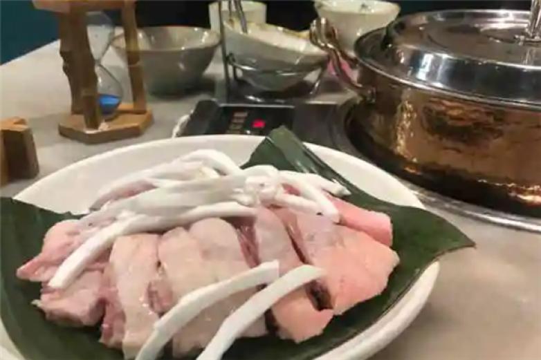 海南椰子鸡火锅店加盟