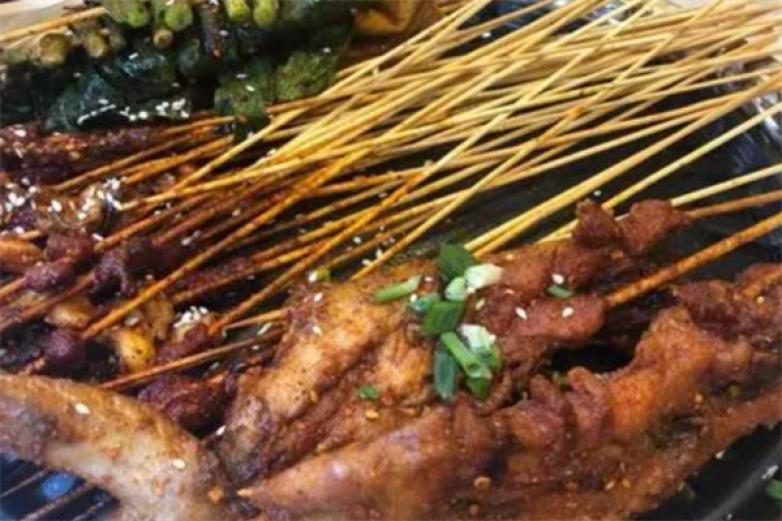 重庆霹雳火烧烤加盟