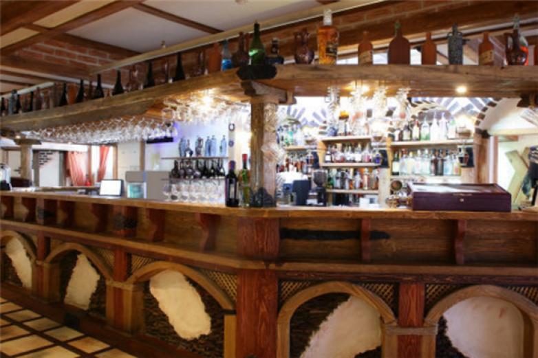 小酒吧连锁加盟