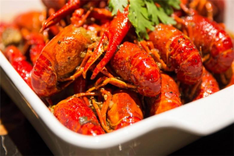 辣私房龙虾烧烤加盟