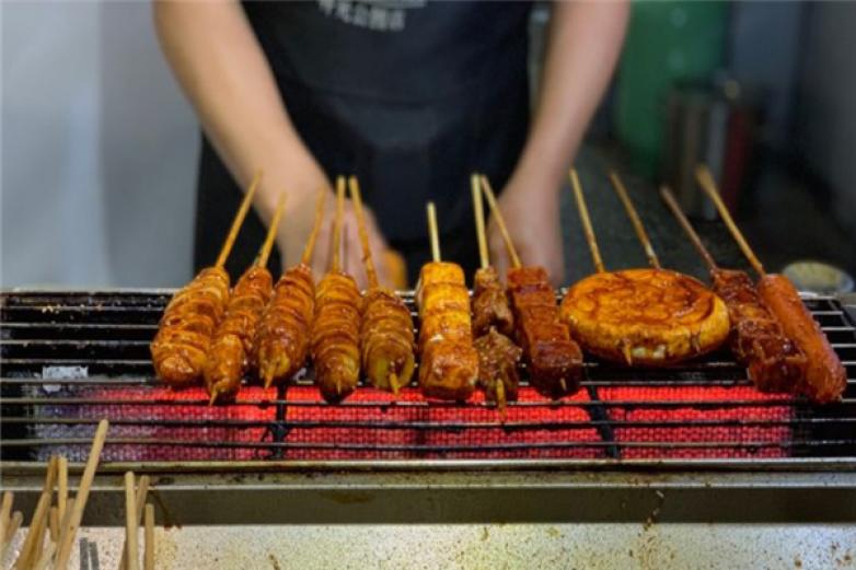 小伙烤面筋加盟