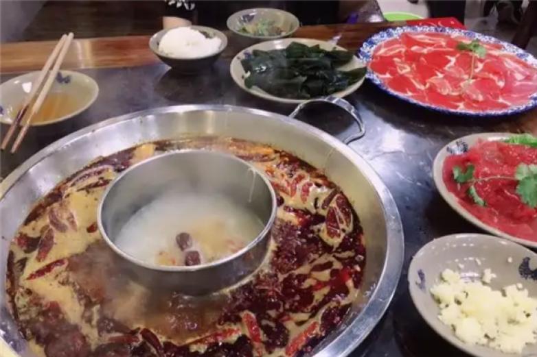 幺娃老火锅加盟