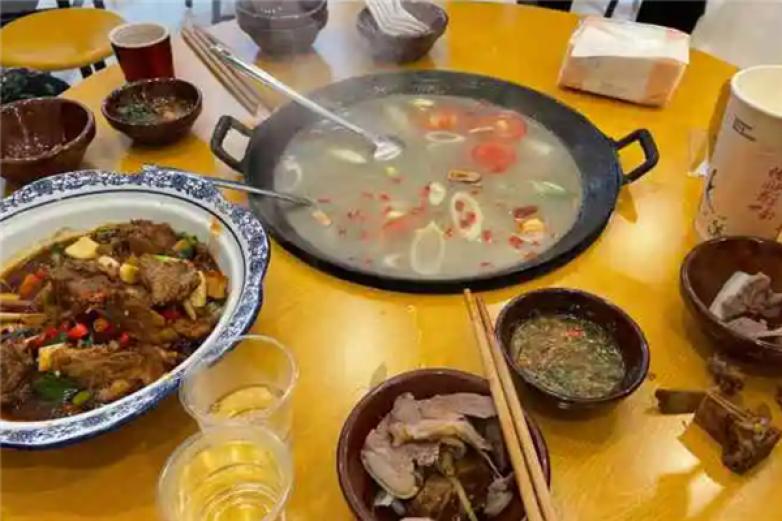 洞氮羊肉馆加盟