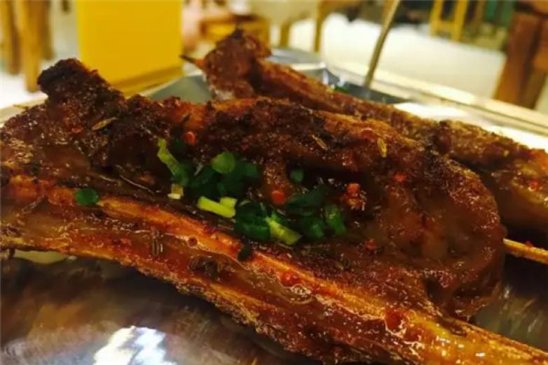 俏孙二娘湘西烧烤加盟