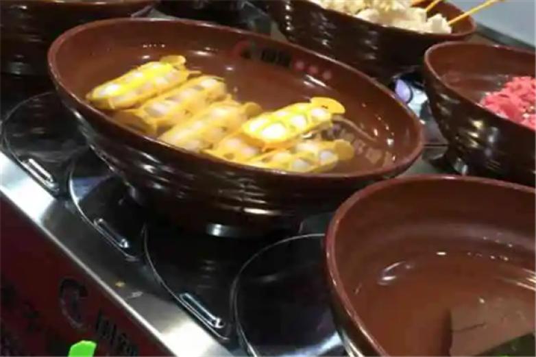 围辣旋转小火锅加盟