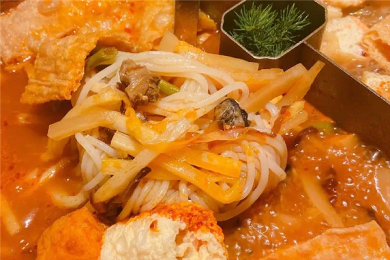九鼎轩螺蛳粉火锅加盟