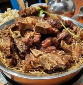 烤骨头火锅