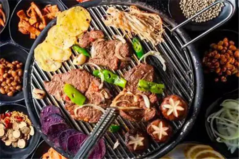 小猪猪烤肉餐厅加盟