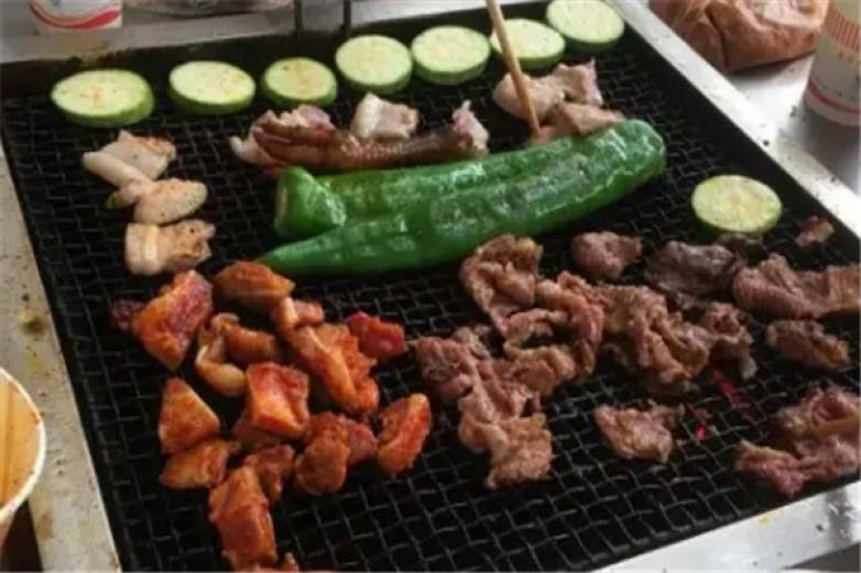 自助烧烤品牌加盟