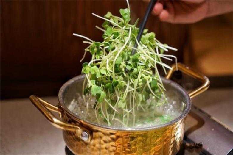 回转自助火锅加盟