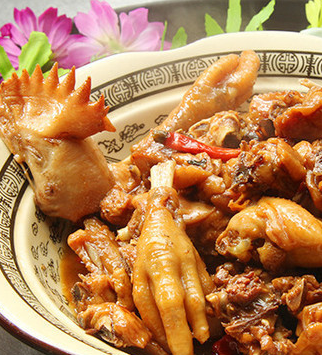 老汉烧鸡公火锅店