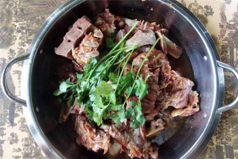 酱骨头火锅自助加盟