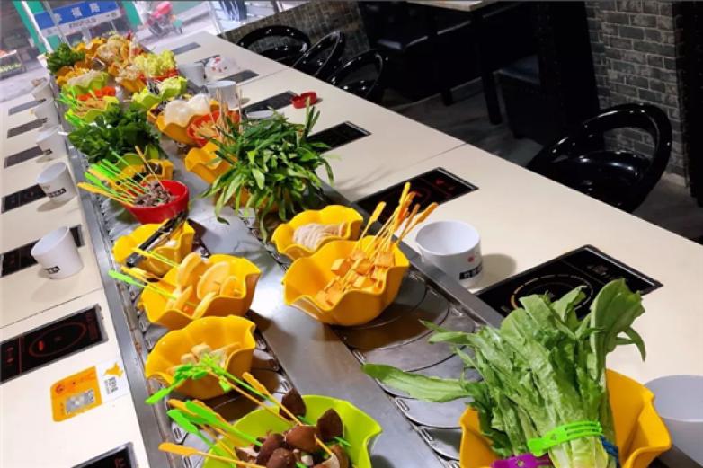 麻辣旋转小火锅加盟