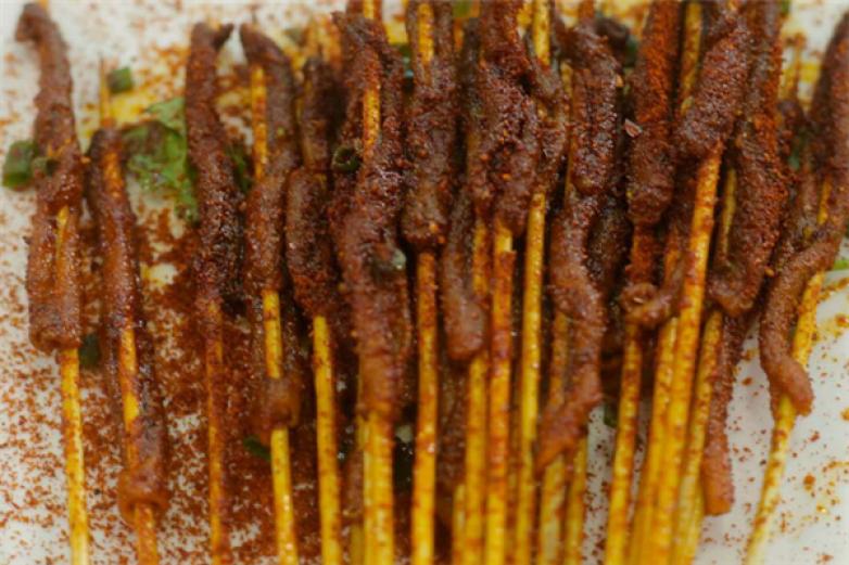 帅小鸭铁板小串加盟