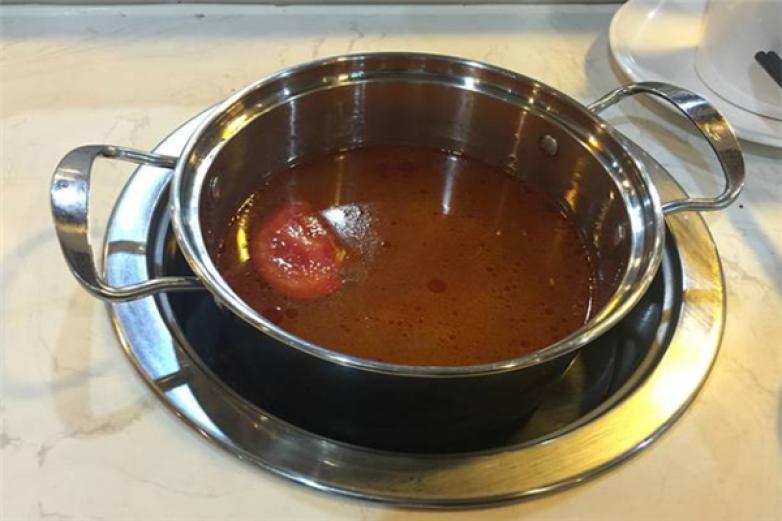 咕叽咕叽回转小火锅加盟