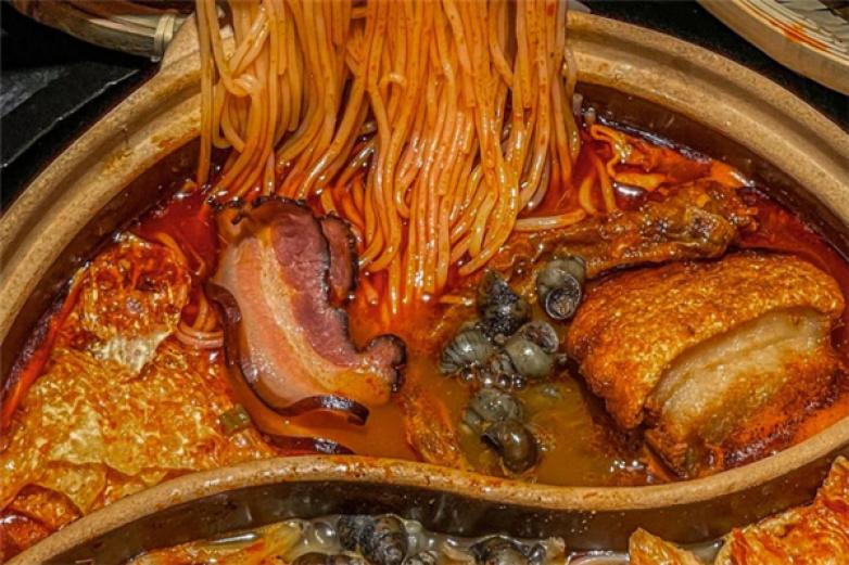 柳盈盈螺蛳粉火锅加盟