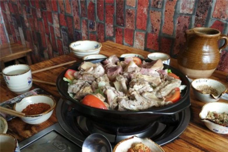 教场咸货火锅加盟