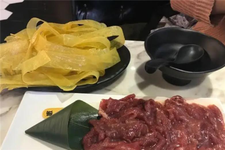 山海龙潮汕牛肉火锅加盟
