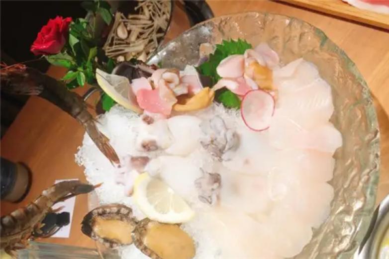 小渔大海海鲜火锅加盟