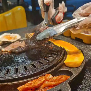 刘炭长牛烧大块烤肉