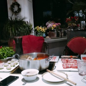 花开蔓藤重庆火锅