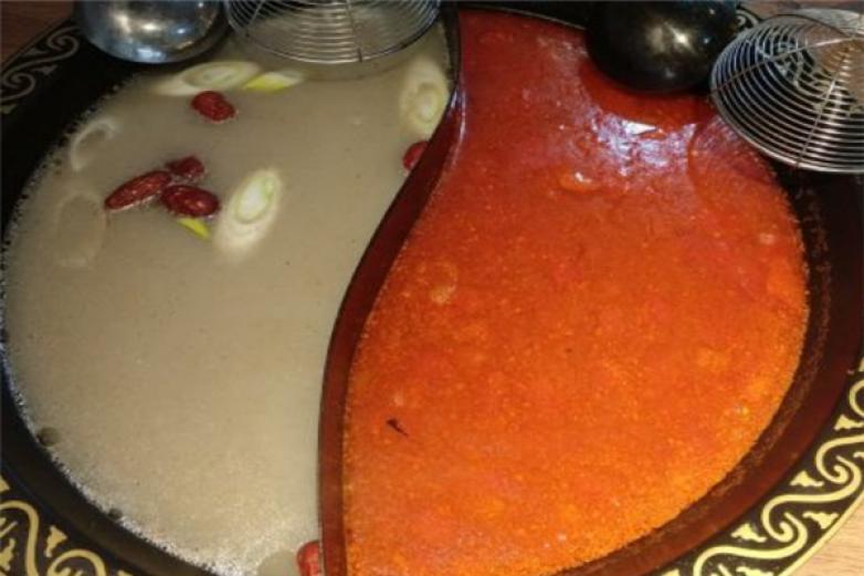 自由港自助火锅加盟