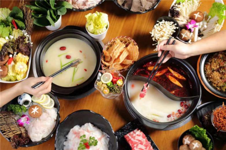 旋转小自助火锅加盟