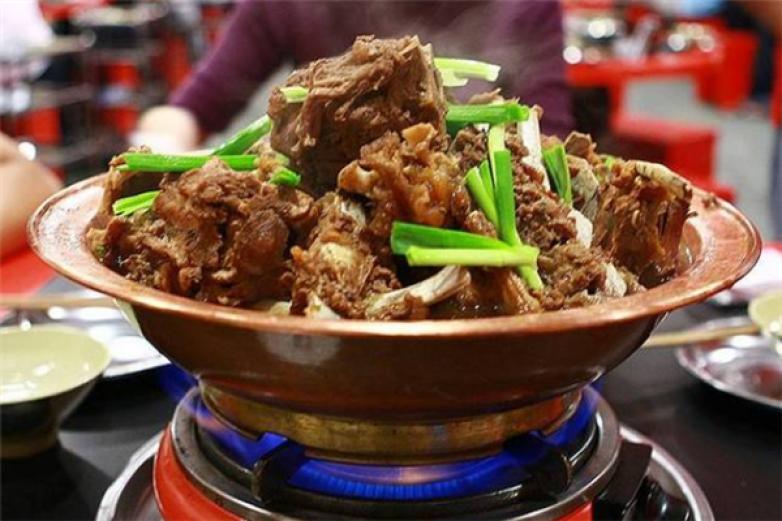 羊蝎子自助火锅店加盟
