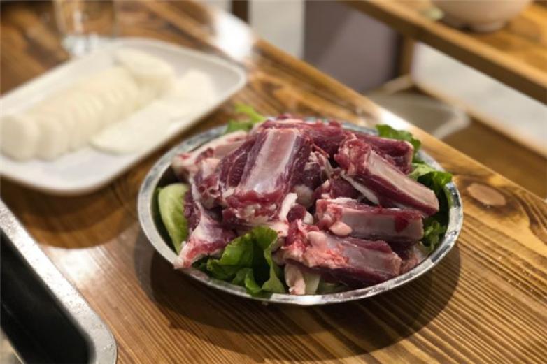 潮汕牛肉自助火锅店加盟