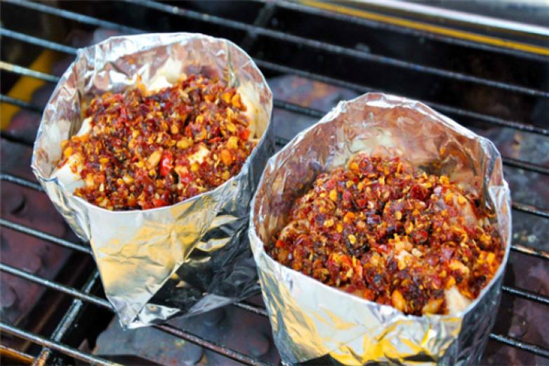 特色自助烧烤加盟