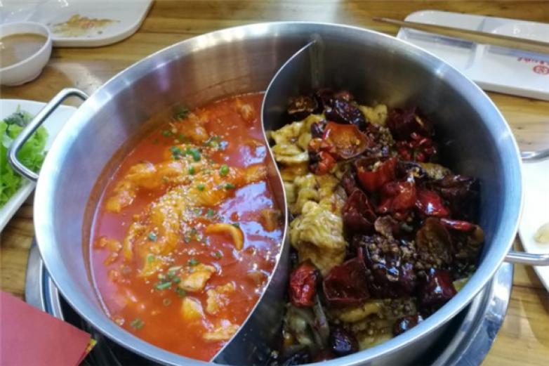 香辣鱼火锅店加盟