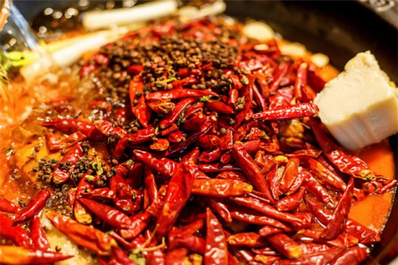 重庆辣火老灶火锅底料加盟
