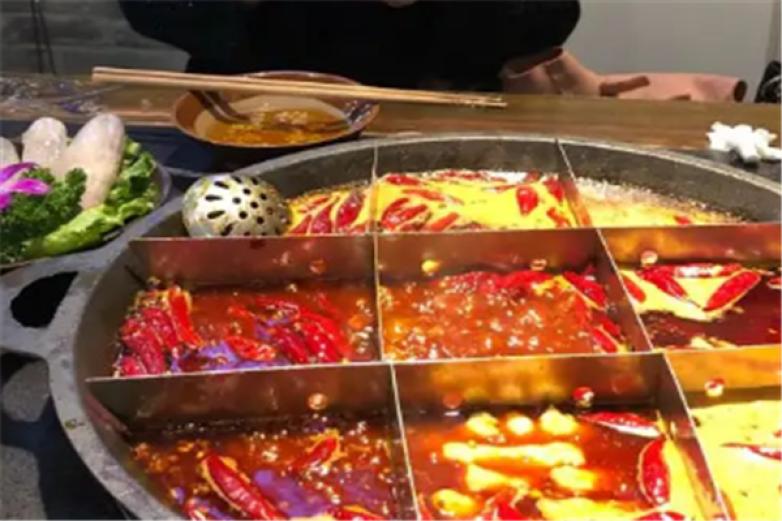 杉姐老火锅加盟