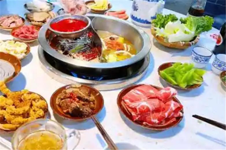 芈重山老火锅加盟