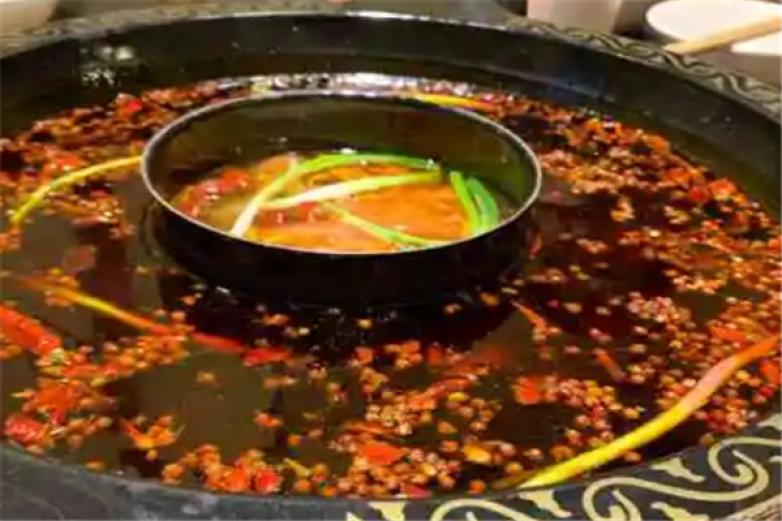 赵九记呱呱老火锅加盟