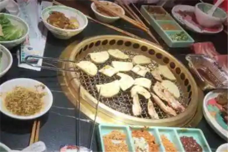 大唐炙造小碗烤肉加盟