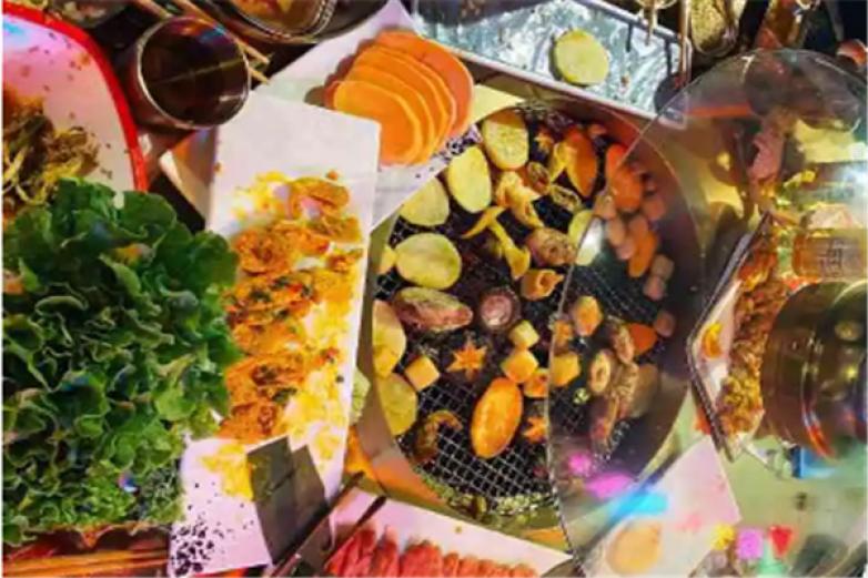 马路江湖炭火烤肉加盟