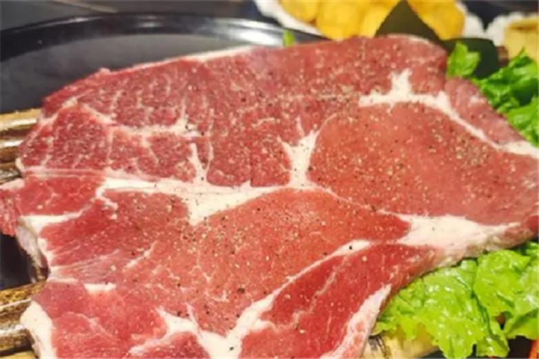 炭小牛果木烤肉加盟