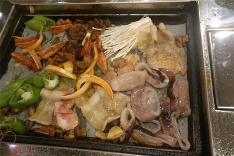 哈秃哥烤肉半成品加盟