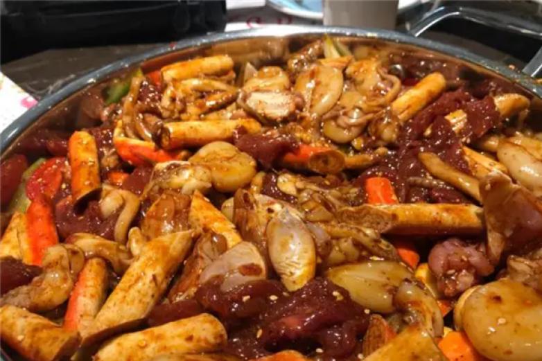 王家湾焖锅加盟