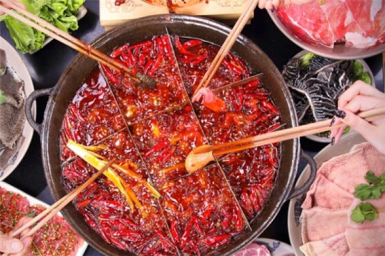 尚趣捞重庆火锅店加盟