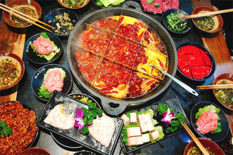 一见川心重庆火锅加盟