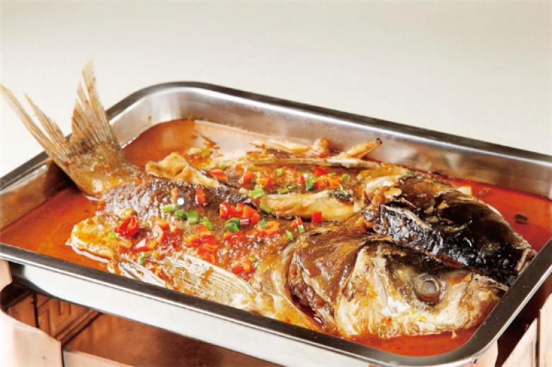 鸡煲烤鱼火锅店加盟