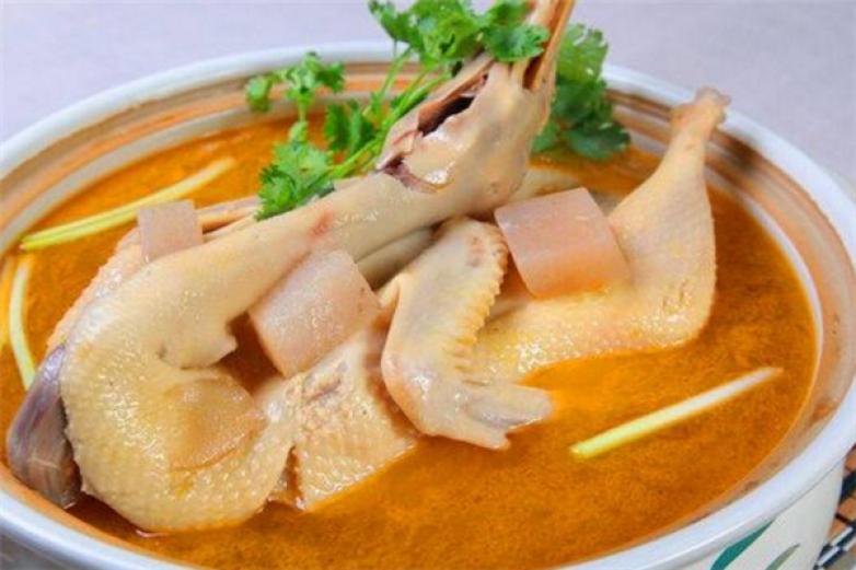 三样滋补火锅加盟