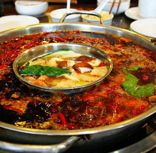 重庆老灶火锅烧烤