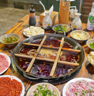 重庆牤仔老火锅