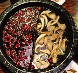 重庆乾矿老火锅