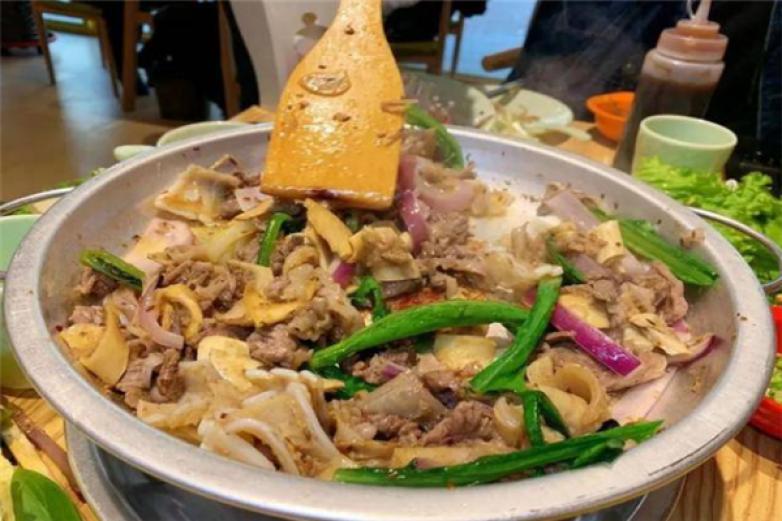 小铝盆烤牛肉加盟