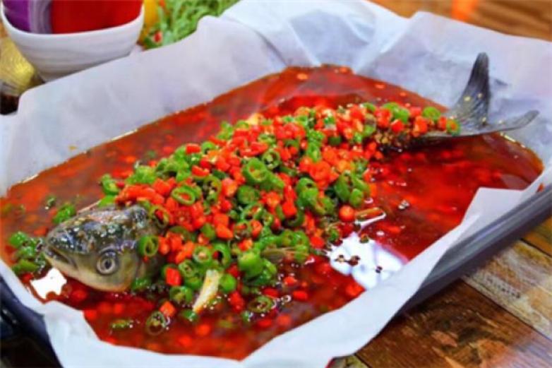 靓靓纸上烤鱼猪肚鸡烧烤加盟