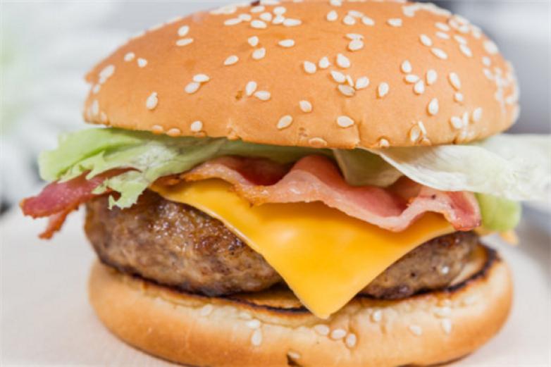 艾味克炸鸡汉堡加盟